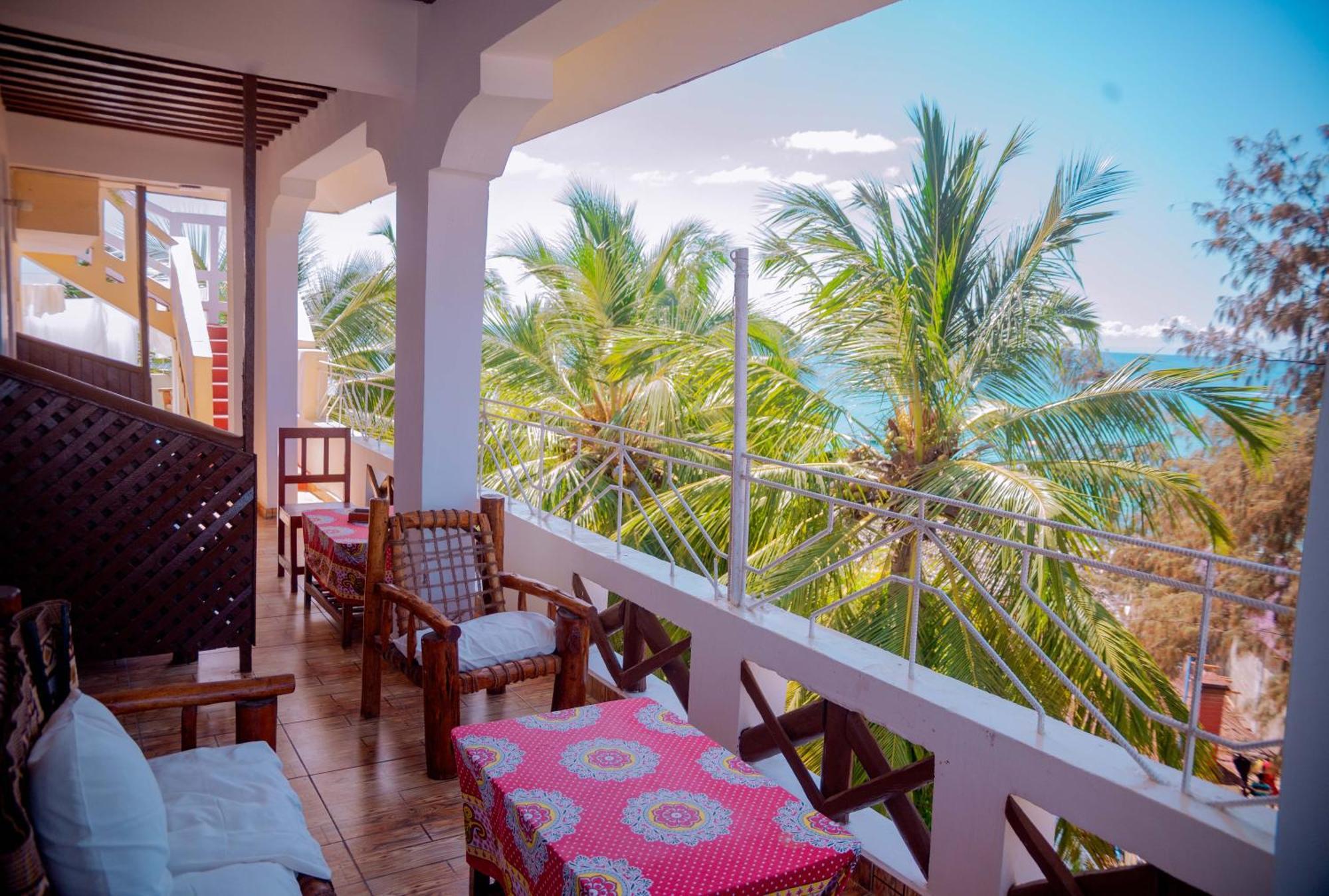 Baraka Beach Bungalows Nungwi Esterno foto